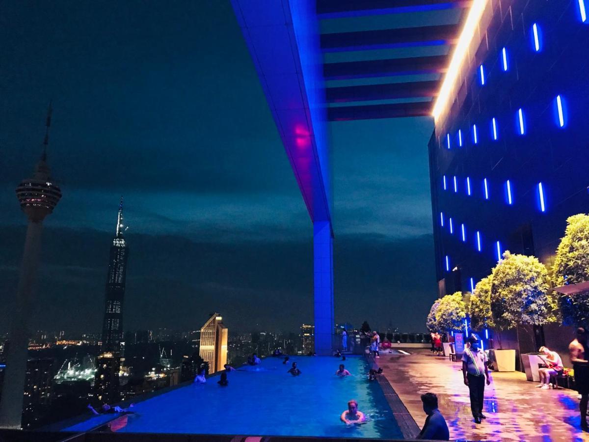 The Platinum Klcc By Cozy White Apartamento Kuala Lumpur Exterior foto