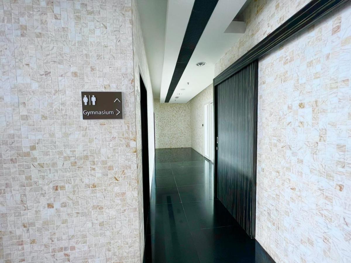 The Platinum Klcc By Cozy White Apartamento Kuala Lumpur Exterior foto