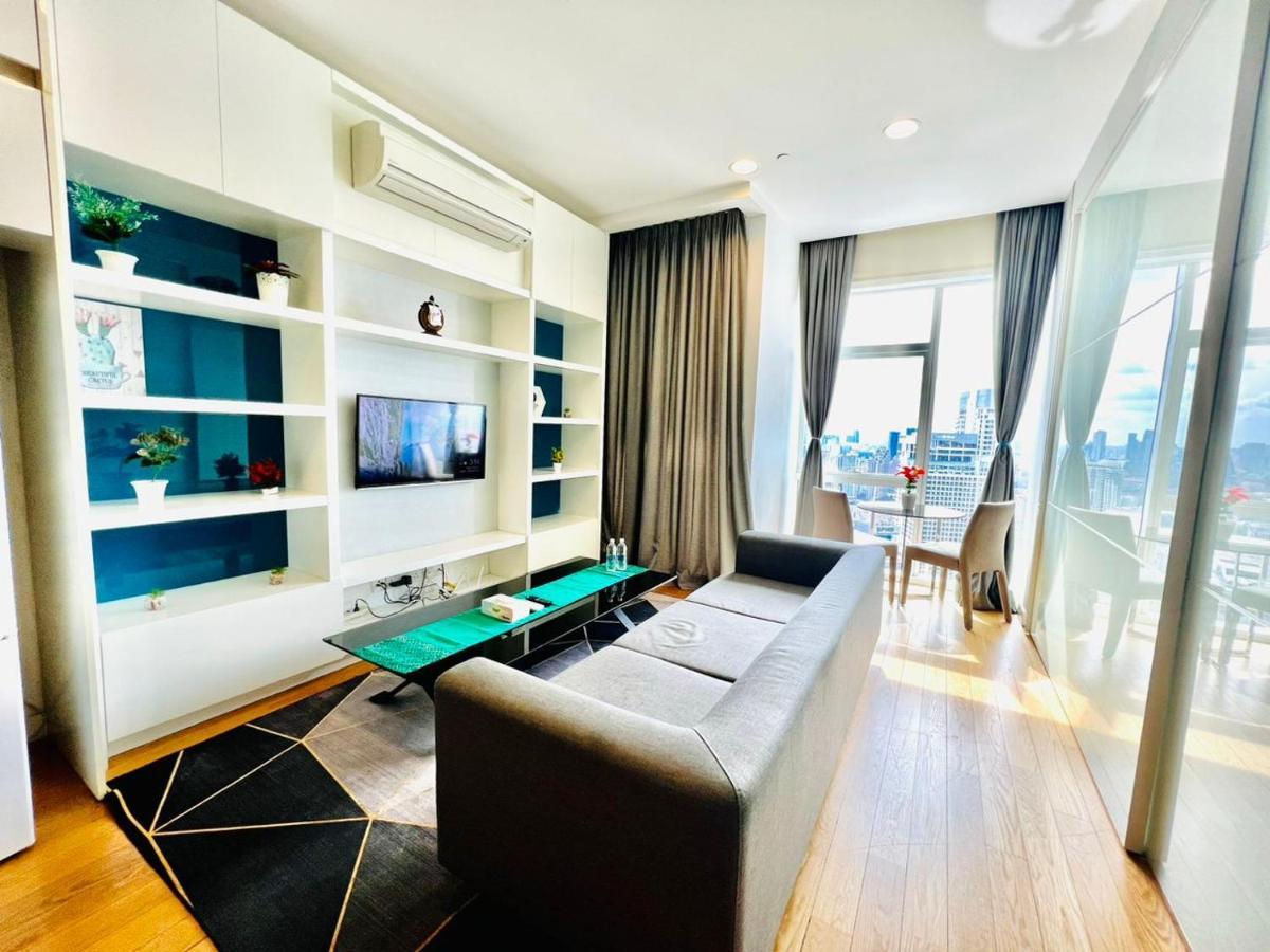 The Platinum Klcc By Cozy White Apartamento Kuala Lumpur Exterior foto