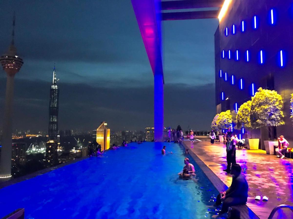 The Platinum Klcc By Cozy White Apartamento Kuala Lumpur Exterior foto