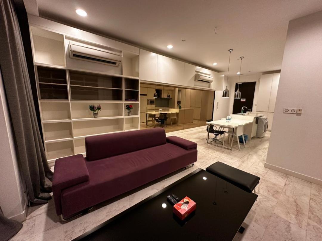 The Platinum Klcc By Cozy White Apartamento Kuala Lumpur Exterior foto